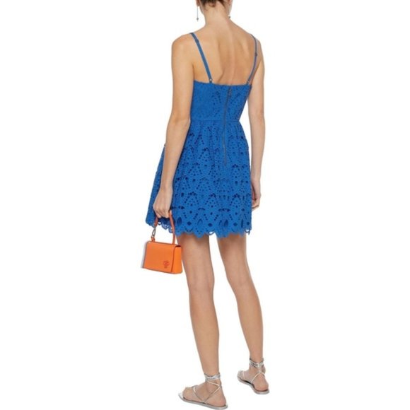 Alice+Olivia Nella Button front Fit n Flare Dress - Picture 2 of 5